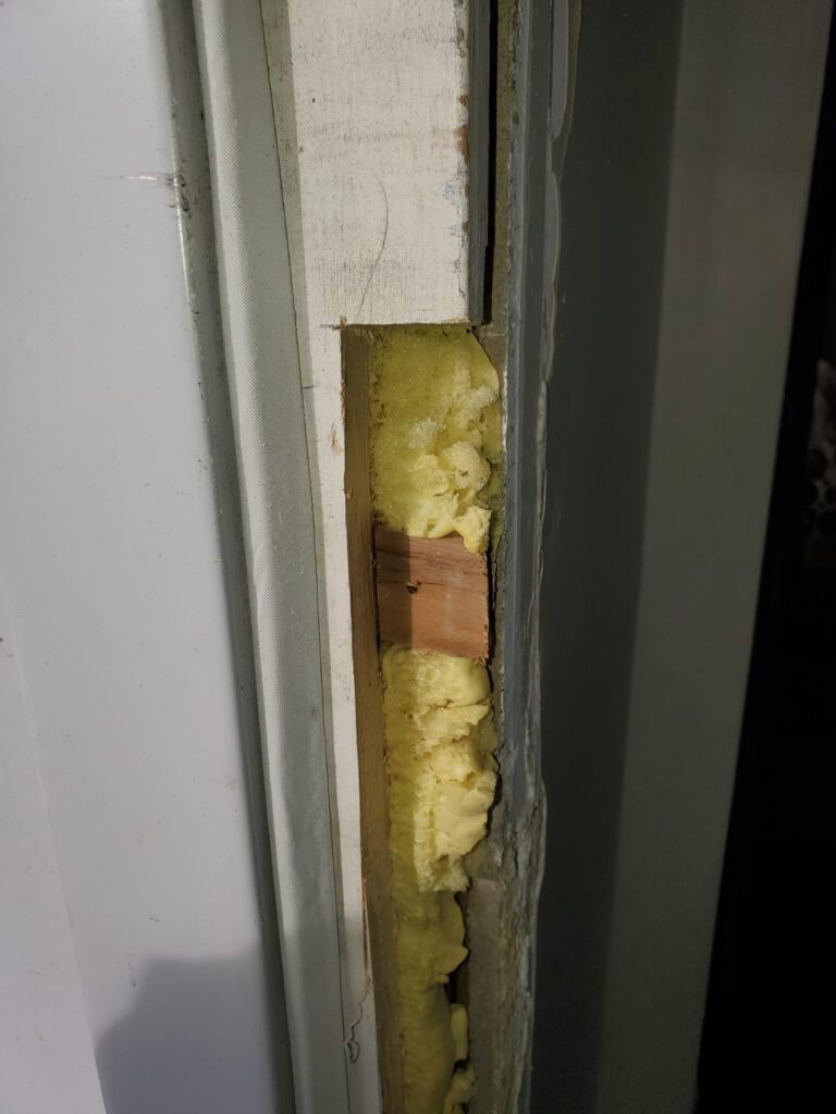 How to Repair a Cracked Door Closer
